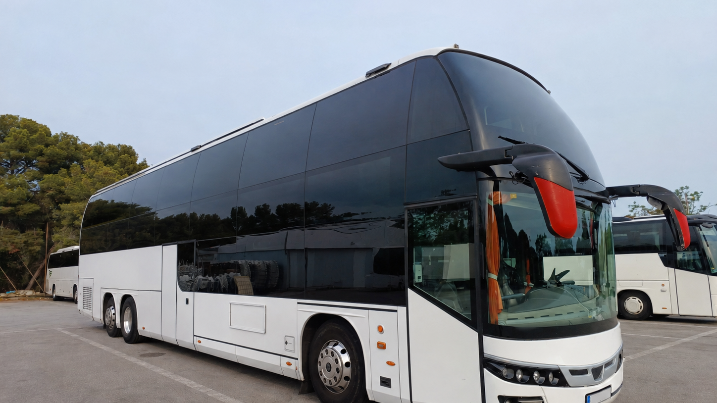 Autocar premium tipo Beulas Jewel para servicio de transporte de viajeros